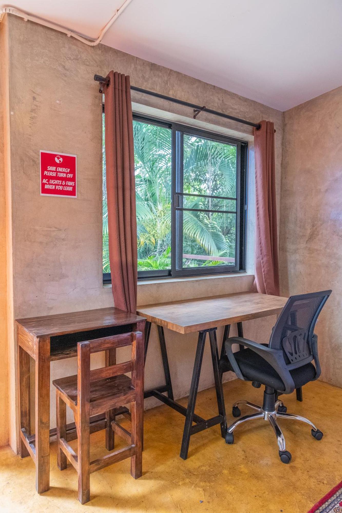 Хостел Happy House Backpackers Пай Экстерьер фото